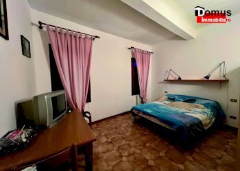 Bilocale Ferrara (zona Centro Storico) - foto 8