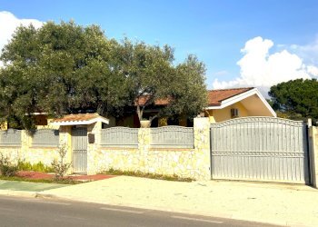 Casa indipendente viale dell'autonomia regionale, Quartu Sant'Elena - foto 2