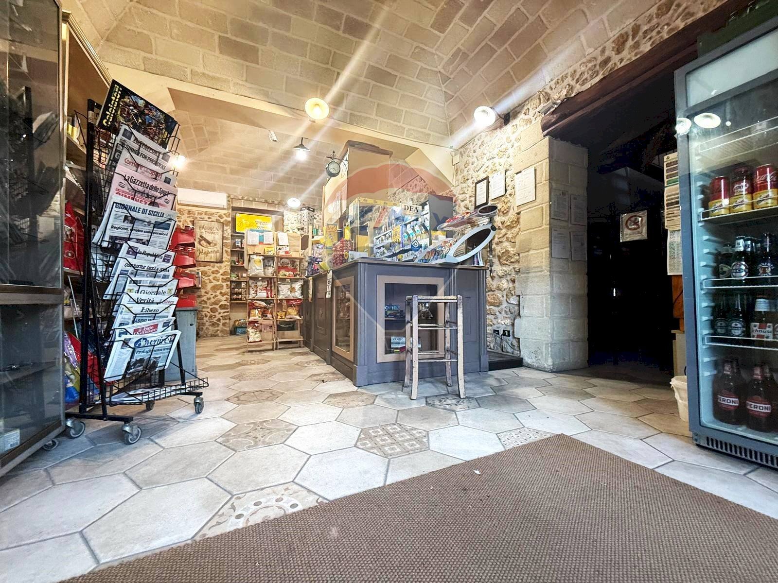 Locale Commerciale Via Vespri, Valderice - foto 3