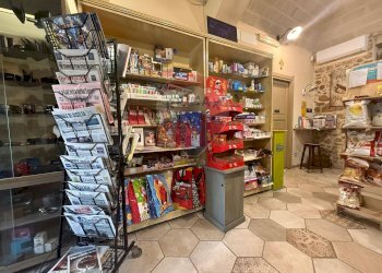 Locale Commerciale Via Vespri, Valderice - foto 4