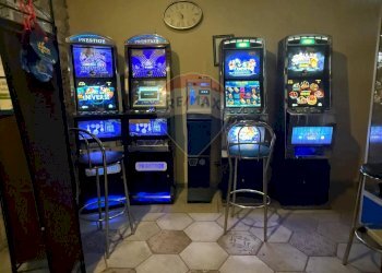 Locale Commerciale Via Vespri, Valderice - foto 8