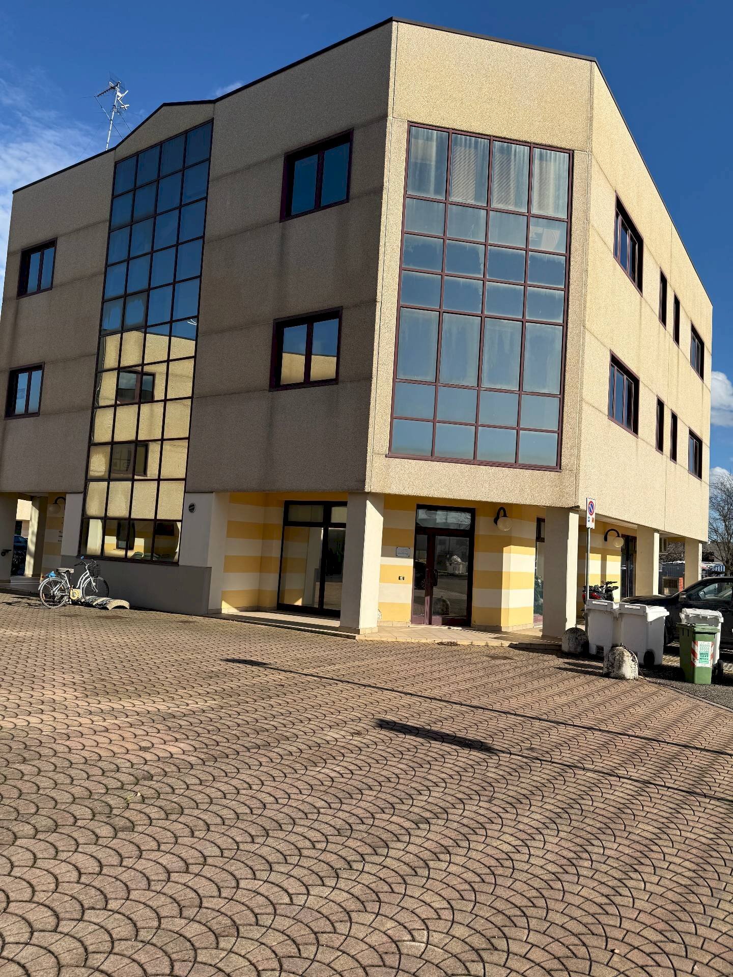 Office Porto Mantovano - photo 1