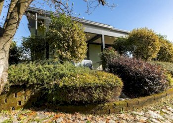 Giardino - Villa via Armando Diaz, Nerviano - photo 2