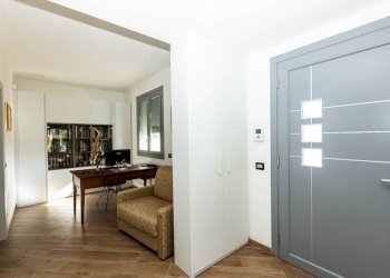 Ingresso - Villa via Armando Diaz, Nerviano - photo 7