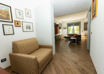 Salone - Villa via Armando Diaz, Nerviano - photo 17