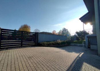 Cortile interno - Villa via Armando Diaz, Nerviano - photo 48