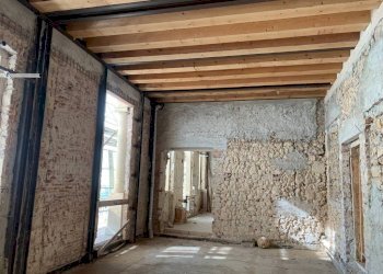 Stanza non arredata - Rustico via Marsala, 109, Verona (zona Borgo Trento) - foto 16