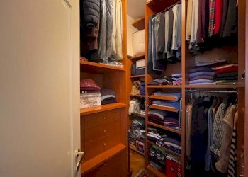 Cabina armadio - Attico piazza Opizzo Malaspina, Tortona - foto 18