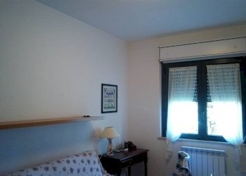 Camera da letto - Quadrilocale via Capuani, 24, Giulianova - foto 26