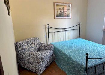 Camera da letto - Four-room apartment via Fabio Filzi, 22, Varese - photo 8