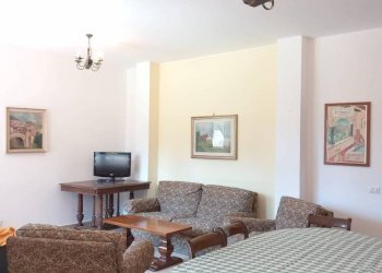 Salone - Four-room apartment via Fabio Filzi, 22, Varese - photo 3