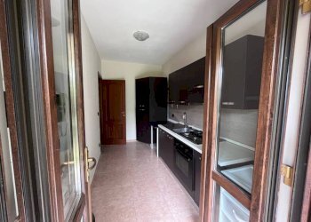 Cucina - Bilocale via Giuseppe Lugli, 43, Roma (zona Lido di Ostia) - foto 3