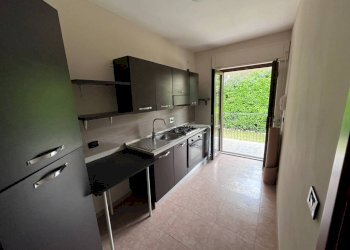 Cucina - Bilocale via Giuseppe Lugli, 43, Roma (zona Lido di Ostia) - foto 6