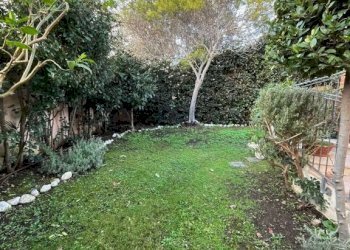Giardino - Bilocale via Giuseppe Lugli, 43, Roma (zona Lido di Ostia) - foto 27