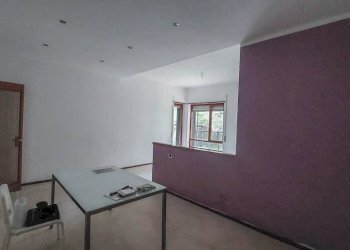 Stanza non arredata - Trilocale via Rollino, Genova (zona Sestri Ponente) - foto 20