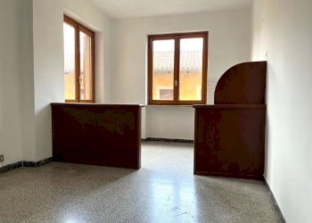 Cucina - Bilocale via Carlo Alberto, 3, San Giorgio Canavese - foto 3