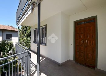 Villa Via San Pietro Martire, Ivrea - photo 5
