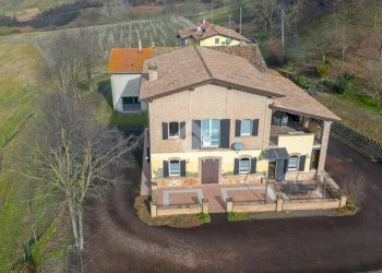Villa Via Malacria, Langhirano - photo 1