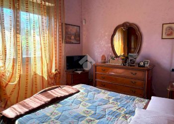 Three-room apartment Via Vincenzo Monti, Robecchetto con Induno - photo 8