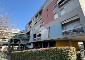 Four-room apartment Via Campo dei Fiori, Novate Milanese - photo 2
