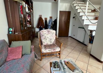 Four-room apartment Via Campo dei Fiori, Novate Milanese - photo 5
