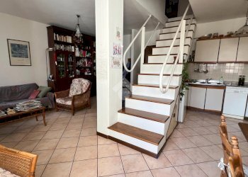 Four-room apartment Via Campo dei Fiori, Novate Milanese - photo 12