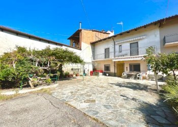 Casa semi indipendente Regione Monveglio, Montechiaro d'Asti - foto 1