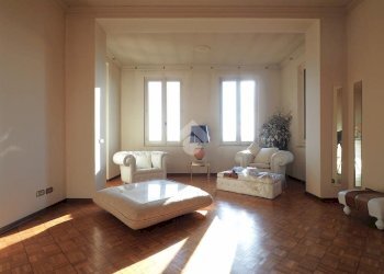 Three-family Villa Via F. Turati, Roasio - photo 7