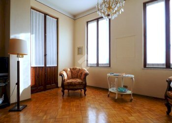 Three-family Villa Via F. Turati, Roasio - photo 15