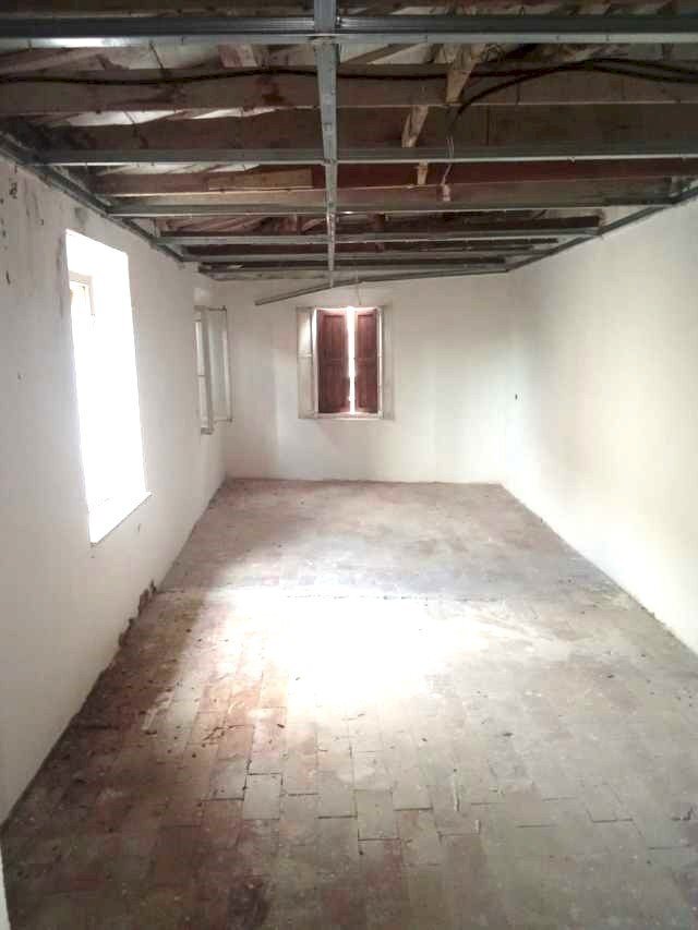 Portion of a house Borghi - photo 1