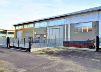 Magazzino - Magazzino via Circonvallazione, 30, Buriasco - foto 3