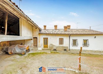 Porzione di casa Monasterolo Casotto - foto 10