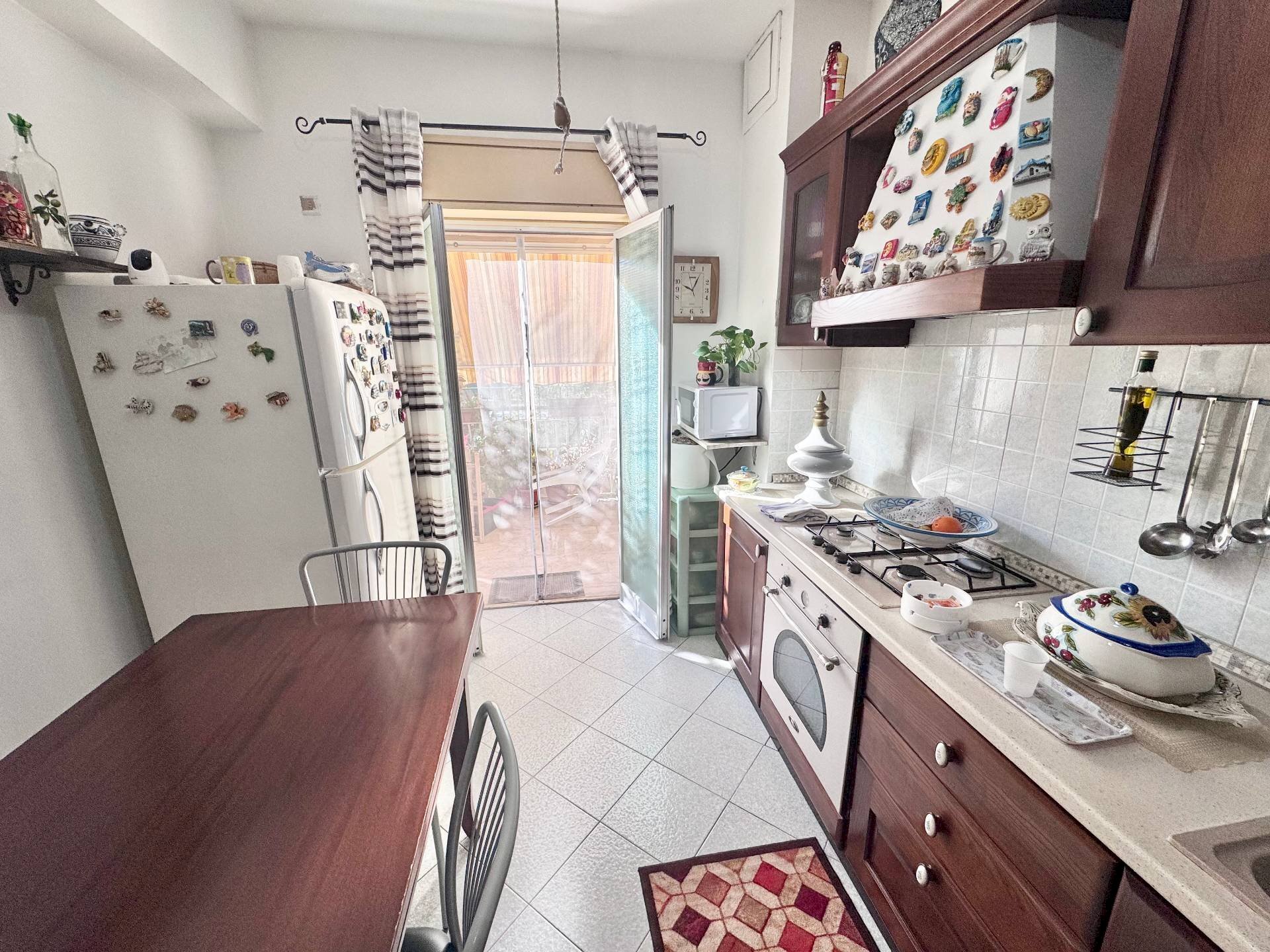 Three-room apartment Via Cruillas, Palermo - photo 2