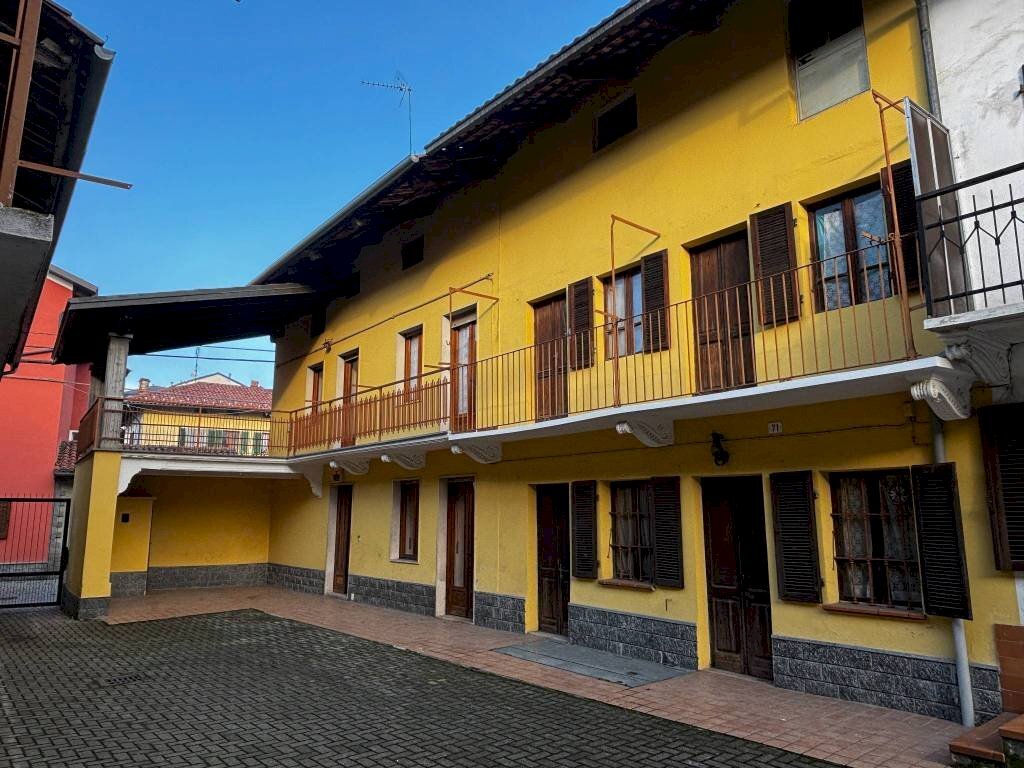 Facciata - Casa indipendente via Torino, 71, Borgomasino - foto 1