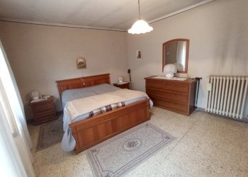 Camera da letto - Casa indipendente via Torino, 71, Borgomasino - foto 24