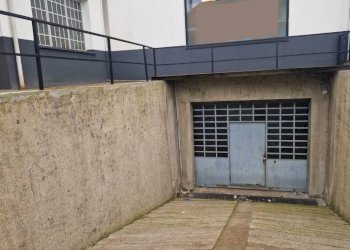 Ingresso - Capannone via Alessandro Manzoni, 2, Pero - foto 2