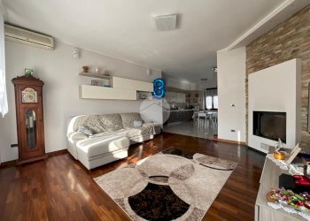 Villa Via nigra, Leini - foto 2