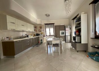 Villa Via nigra, Leini - foto 3