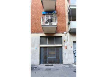 Posto Auto via Guido Zucchini, Bologna (zona Centro Storico) - foto 1