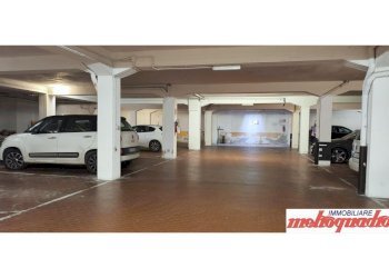 Posto Auto via Guido Zucchini, Bologna (zona Centro Storico) - foto 7