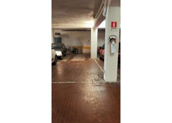 Posto Auto via Guido Zucchini, Bologna (zona Centro Storico) - foto 10