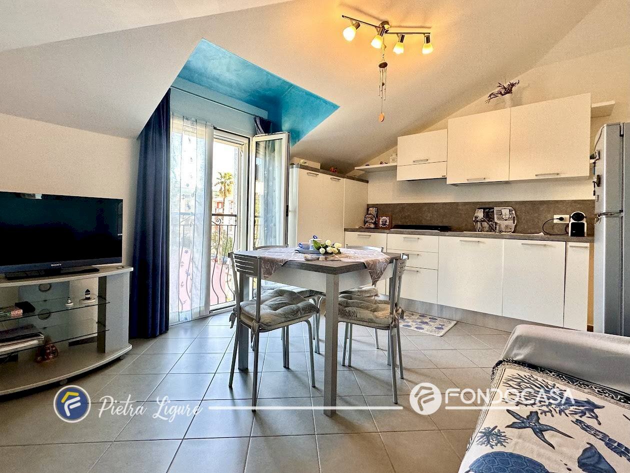 Two-room apartment Viale della Repubblica, Pietra Ligure - photo 2