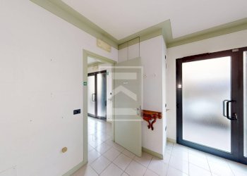 Locale Commerciale piazza san Bernardino, Gavardo - foto 9