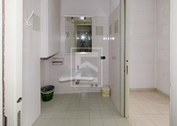 Locale Commerciale piazza san Bernardino, Gavardo - foto 13