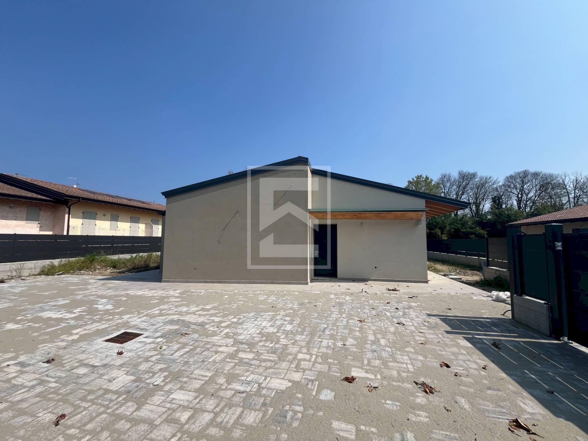 Villa via repubblica, Manerba del Garda - photo 2