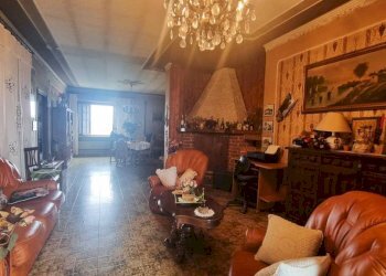 Salone - Rustico Agliano Terme - foto 5