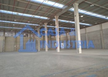 Interno non residenziale - Capannone via Niccolò Copernico, Cornaredo - foto 7