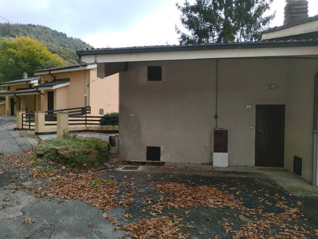 Facciata - Three-room apartment Regione Tassonere, 5, Corio - photo 3