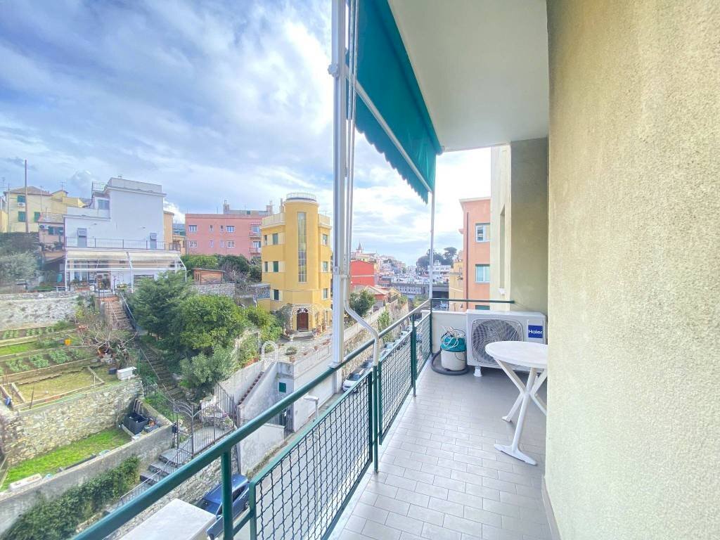 Balcone - Appartamento via Federico Sclopis, 2A, Genova (zona Quarto) - foto 1