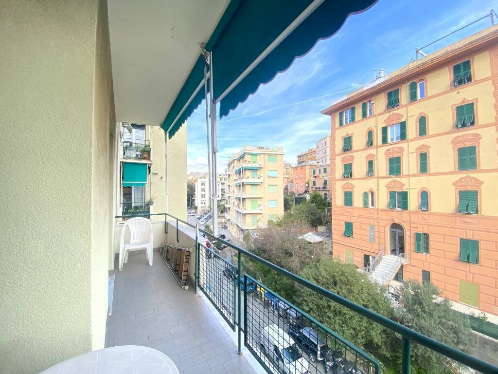 Balcone - Appartamento via Federico Sclopis, 2A, Genova (zona Quarto) - foto 2